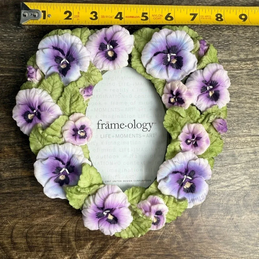 Vintage 1994 Frameology Pansy Heart Photo Frame Purple Floral Cottagecore UDC